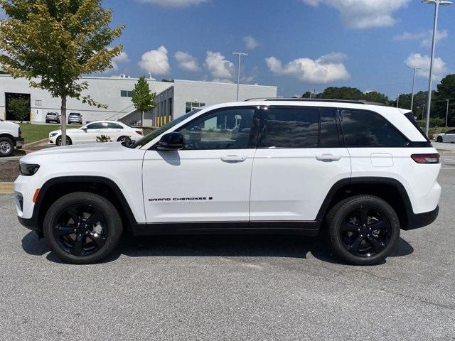 new 2025 Jeep Grand Cherokee car, priced at $46,728