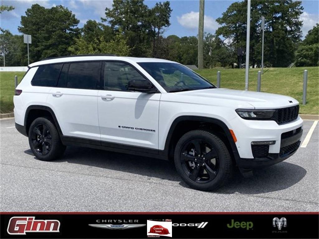 new 2025 Jeep Grand Cherokee L car, priced at $52,617