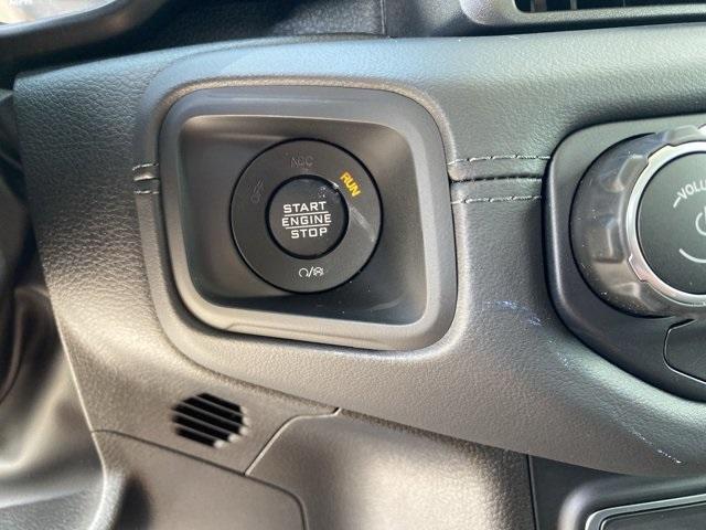 new 2025 Jeep Gladiator car, priced at $53,591