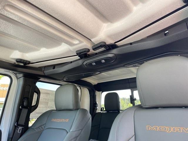 new 2025 Jeep Gladiator car, priced at $53,591