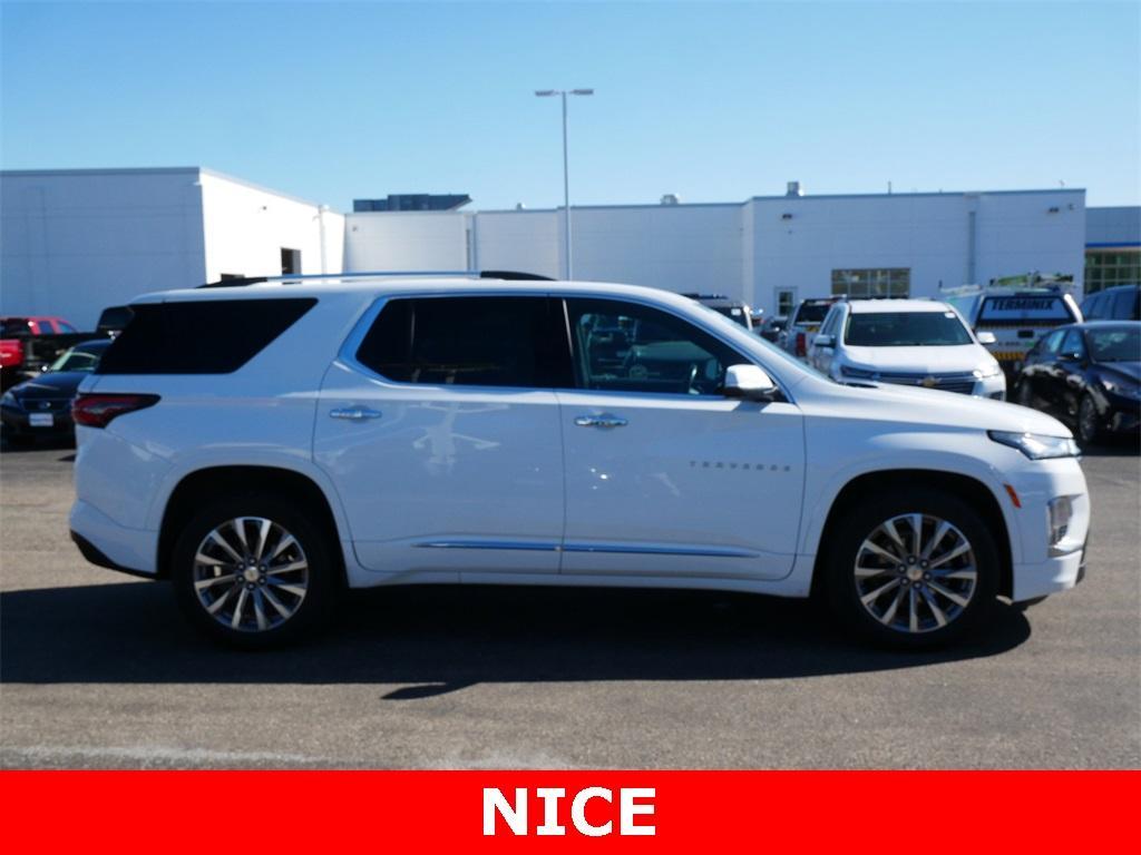 used 2022 Chevrolet Traverse car, priced at $31,999