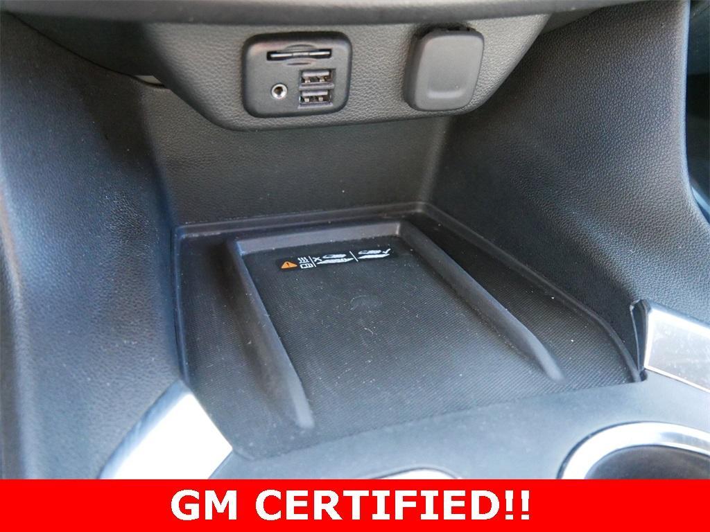 used 2022 Chevrolet Traverse car, priced at $33,062