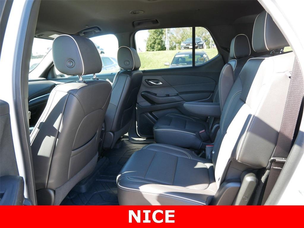used 2022 Chevrolet Traverse car, priced at $31,999