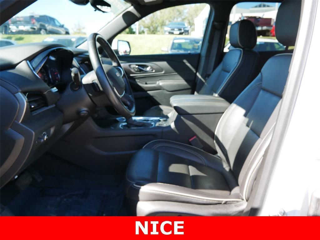 used 2022 Chevrolet Traverse car, priced at $31,999