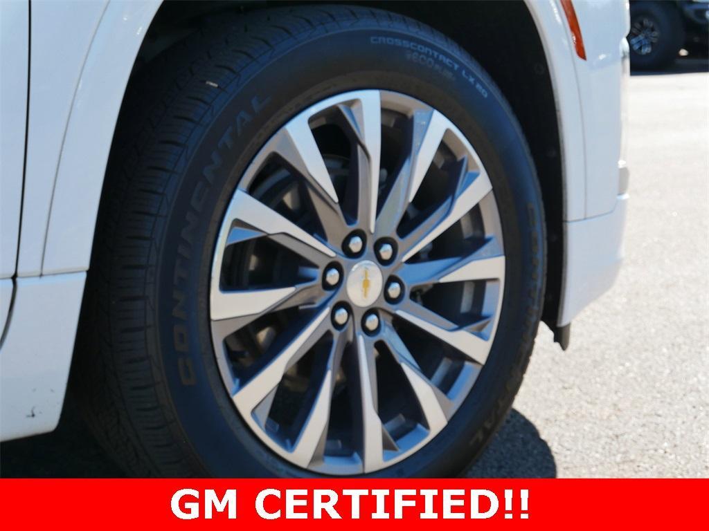 used 2022 Chevrolet Traverse car, priced at $33,062