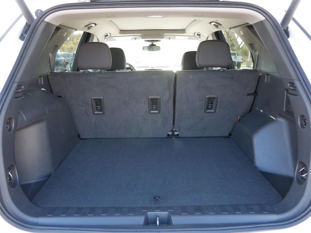 used 2023 Chevrolet Equinox car, priced at $23,555