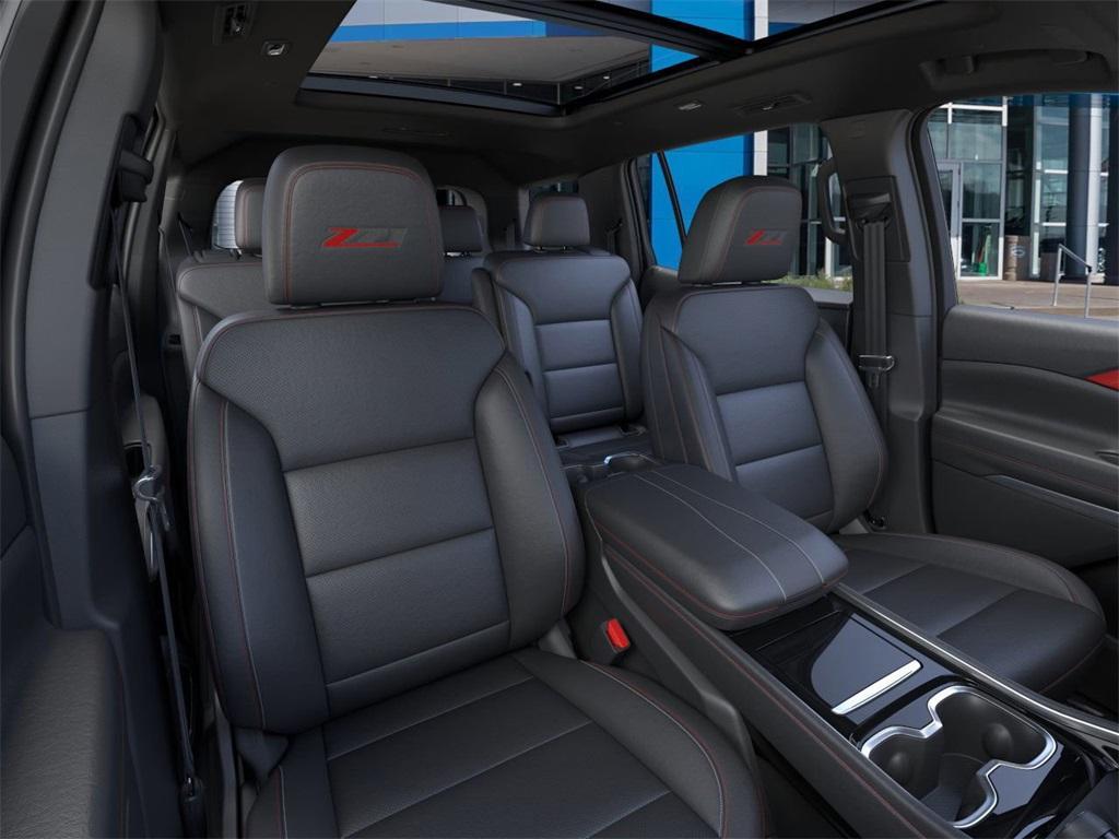 new 2025 Chevrolet Traverse car, priced at $50,590