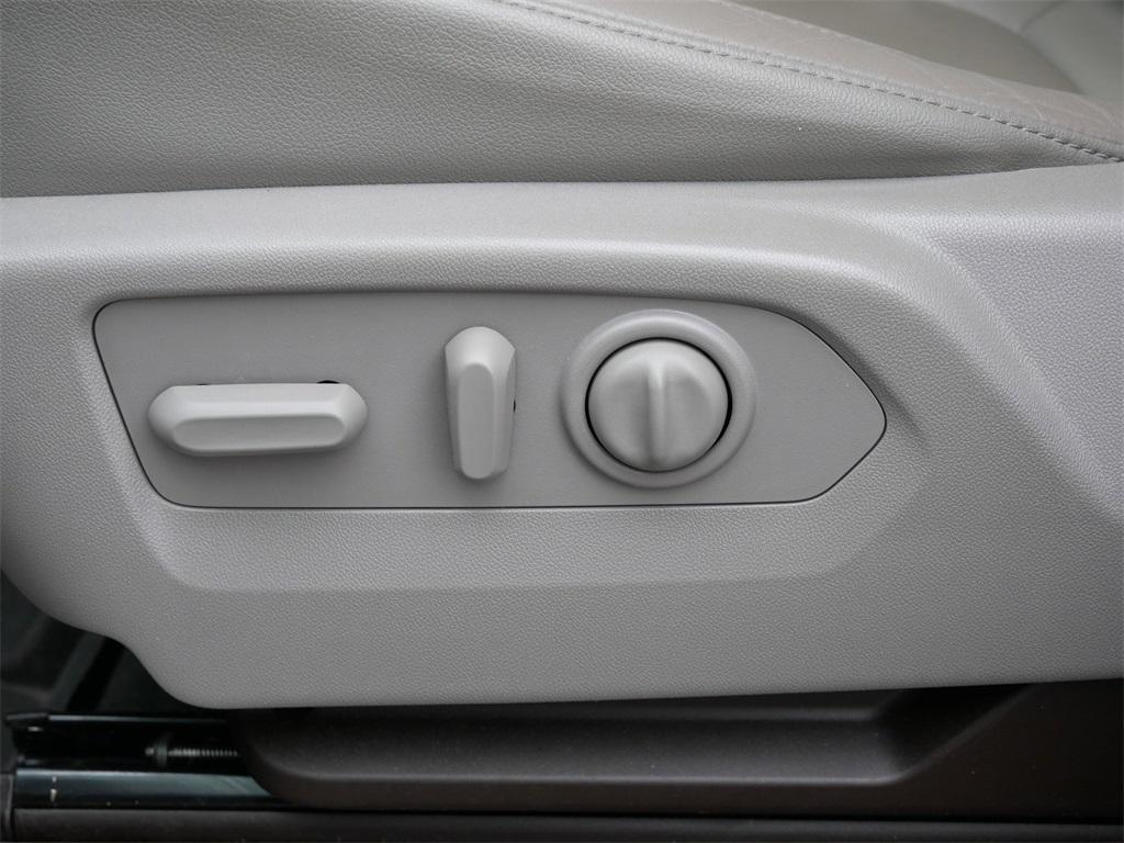 used 2020 Chevrolet Silverado 1500 car, priced at $34,537