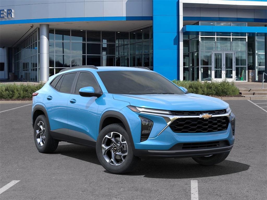 new 2025 Chevrolet Trax car, priced at $25,530