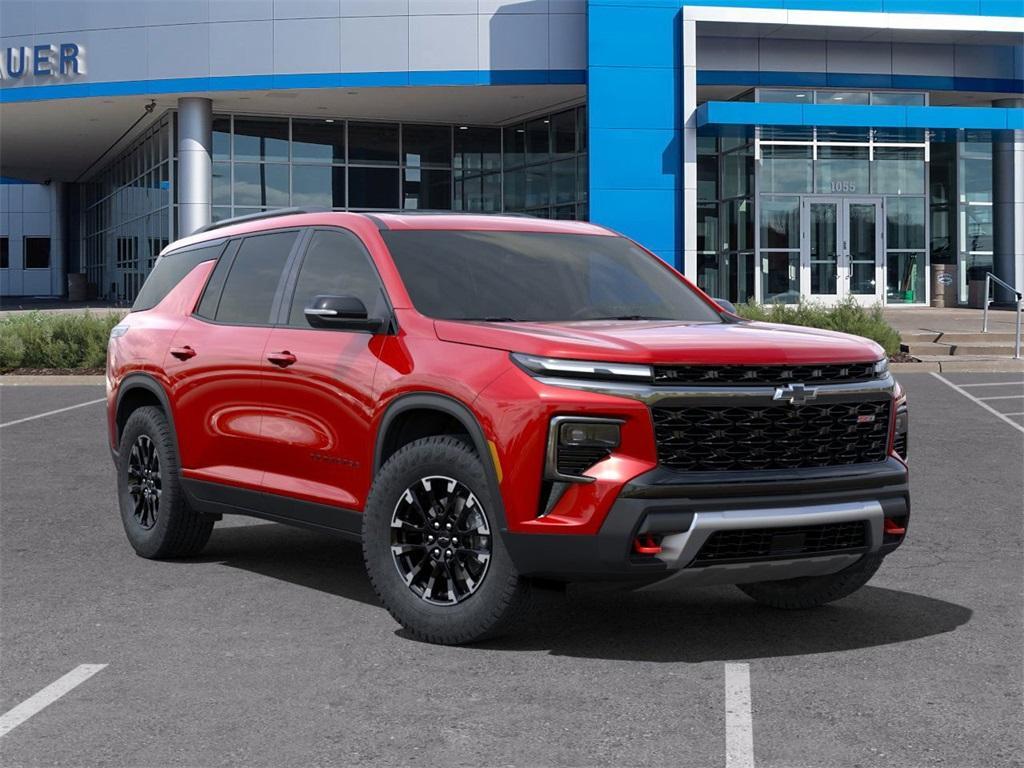 new 2025 Chevrolet Traverse car, priced at $50,576