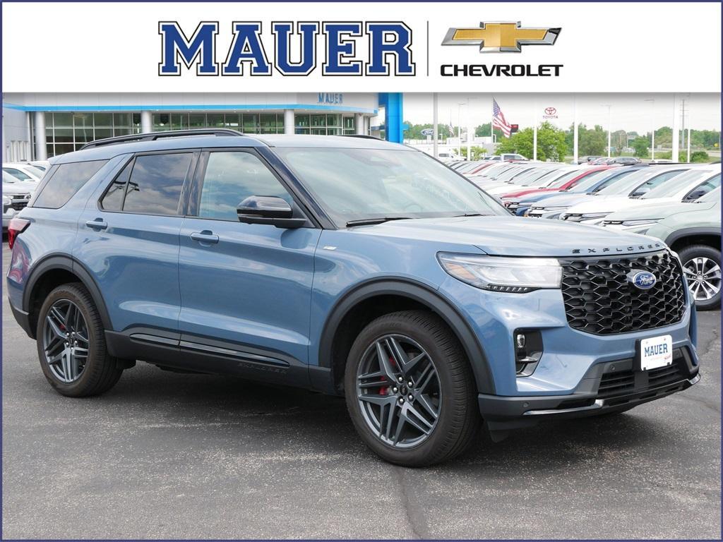 used 2025 Ford Explorer car, priced at $47,518