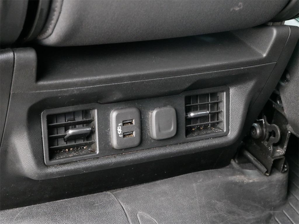 used 2021 Chevrolet Silverado 1500 car, priced at $25,581