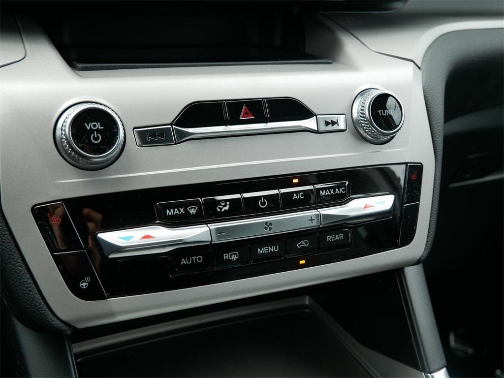 used 2023 Ford Explorer car, priced at $36,894