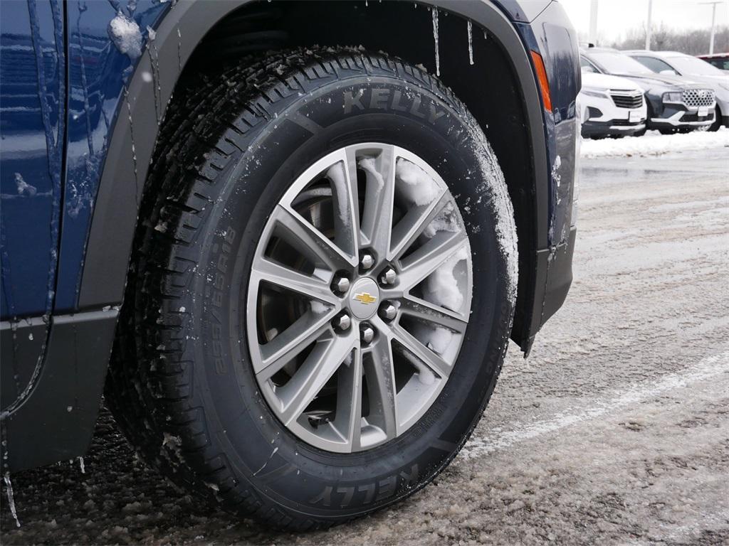 used 2023 Chevrolet Traverse car, priced at $34,159