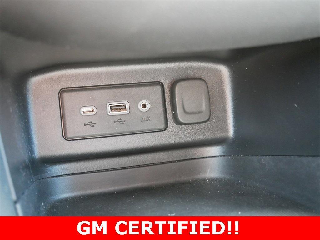 used 2023 Chevrolet Equinox car, priced at $27,938