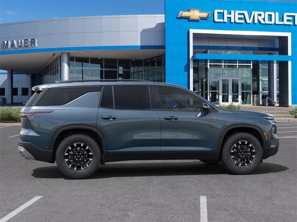 new 2025 Chevrolet Traverse car, priced at $51,645