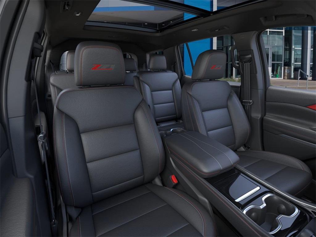 new 2025 Chevrolet Traverse car, priced at $51,645