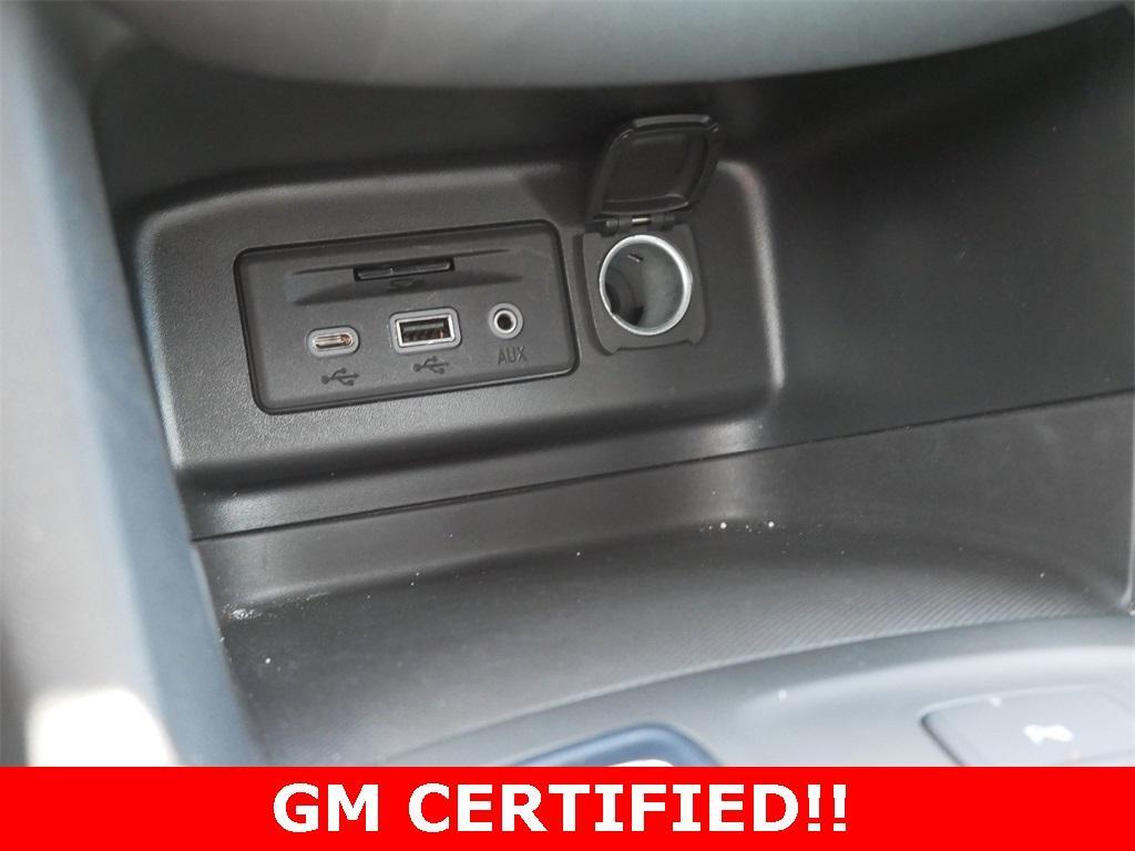 used 2022 Chevrolet Equinox car, priced at $24,422