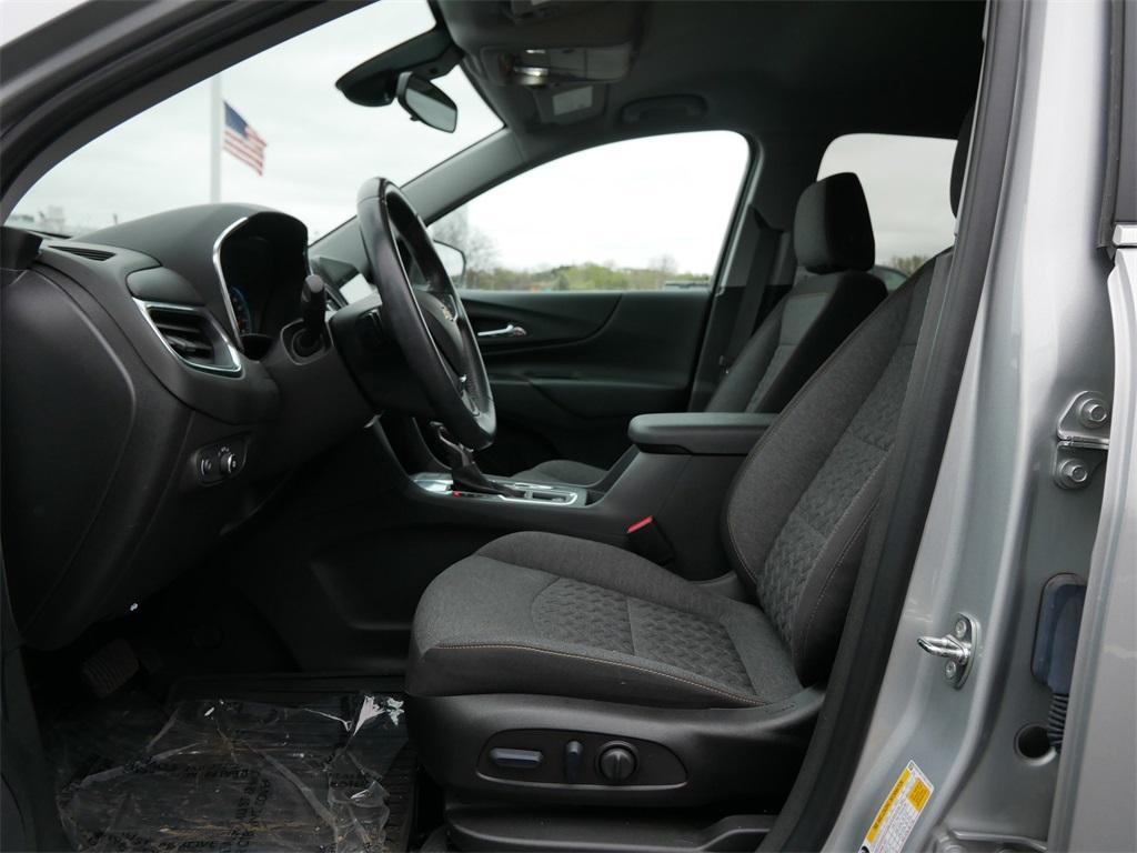 used 2022 Chevrolet Equinox car, priced at $20,039
