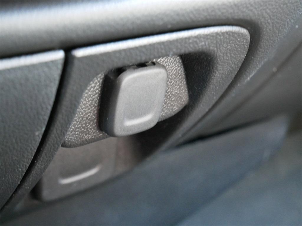 used 2018 Chevrolet Silverado 1500 car, priced at $23,313