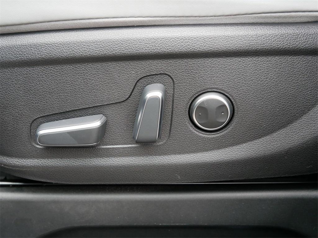 used 2024 Hyundai Palisade car, priced at $36,465