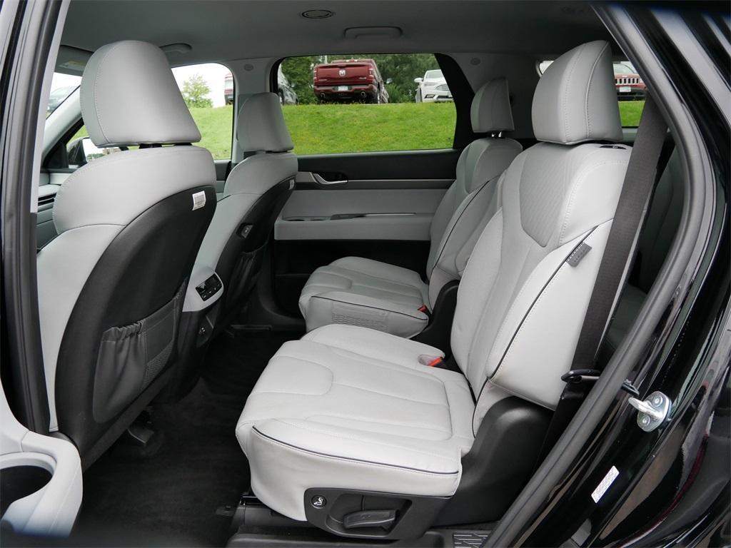 used 2024 Hyundai Palisade car, priced at $36,465