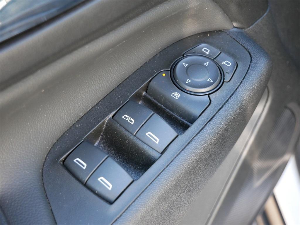 used 2023 Chevrolet Equinox car, priced at $23,806