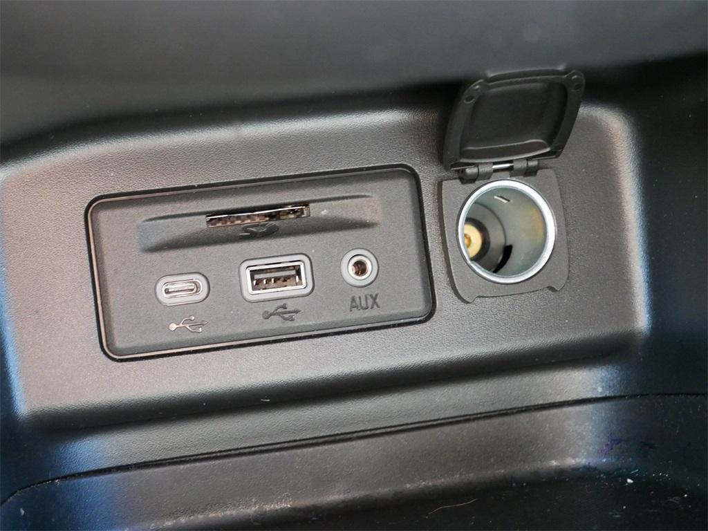 used 2023 Chevrolet Equinox car, priced at $23,806