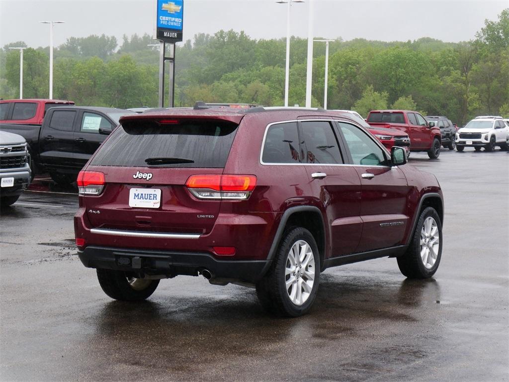 used 2017 Jeep Grand Cherokee car, priced at $17,236