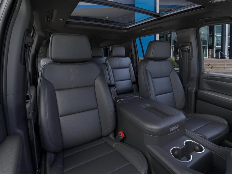 new 2024 Chevrolet Suburban car, priced at $72,405