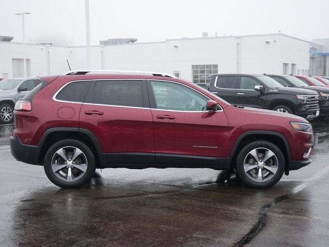 used 2019 Jeep Cherokee car, priced at $15,701