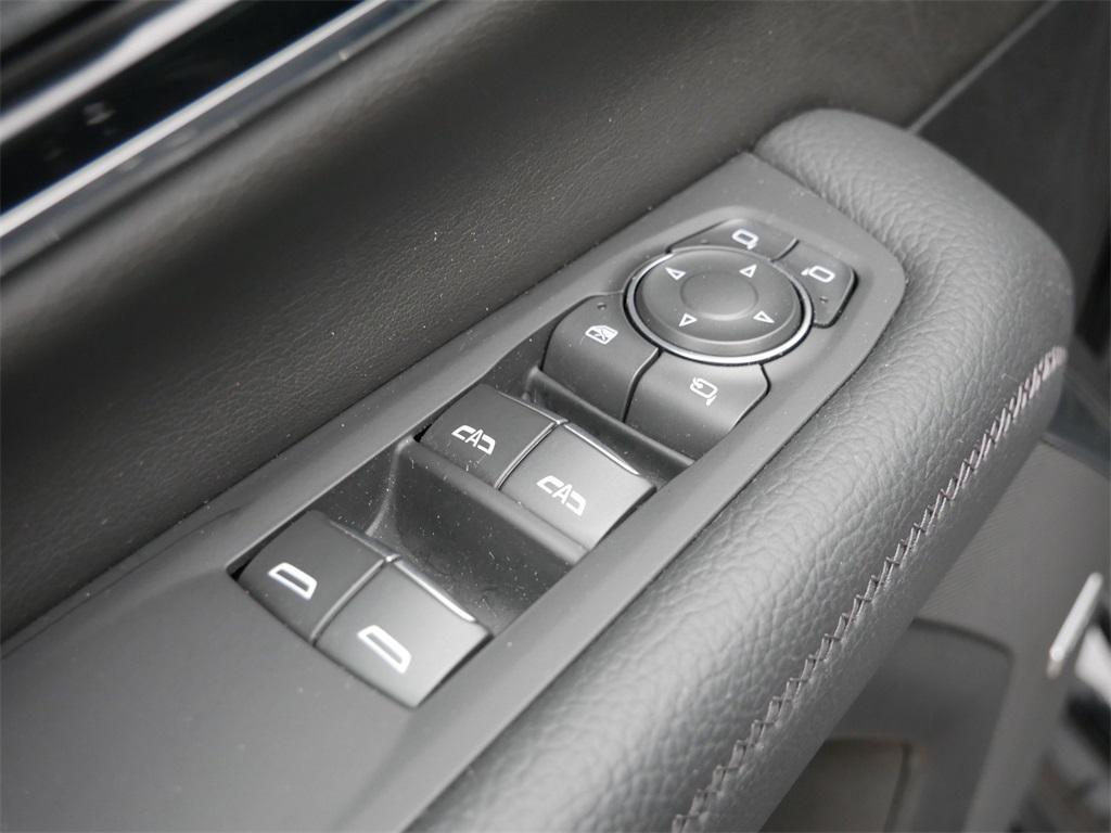 used 2025 GMC Yukon car, priced at $81,999