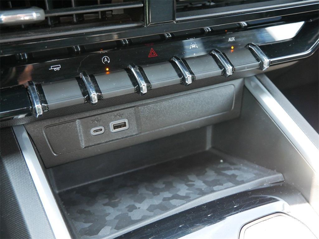 used 2023 Chevrolet Colorado car, priced at $28,966