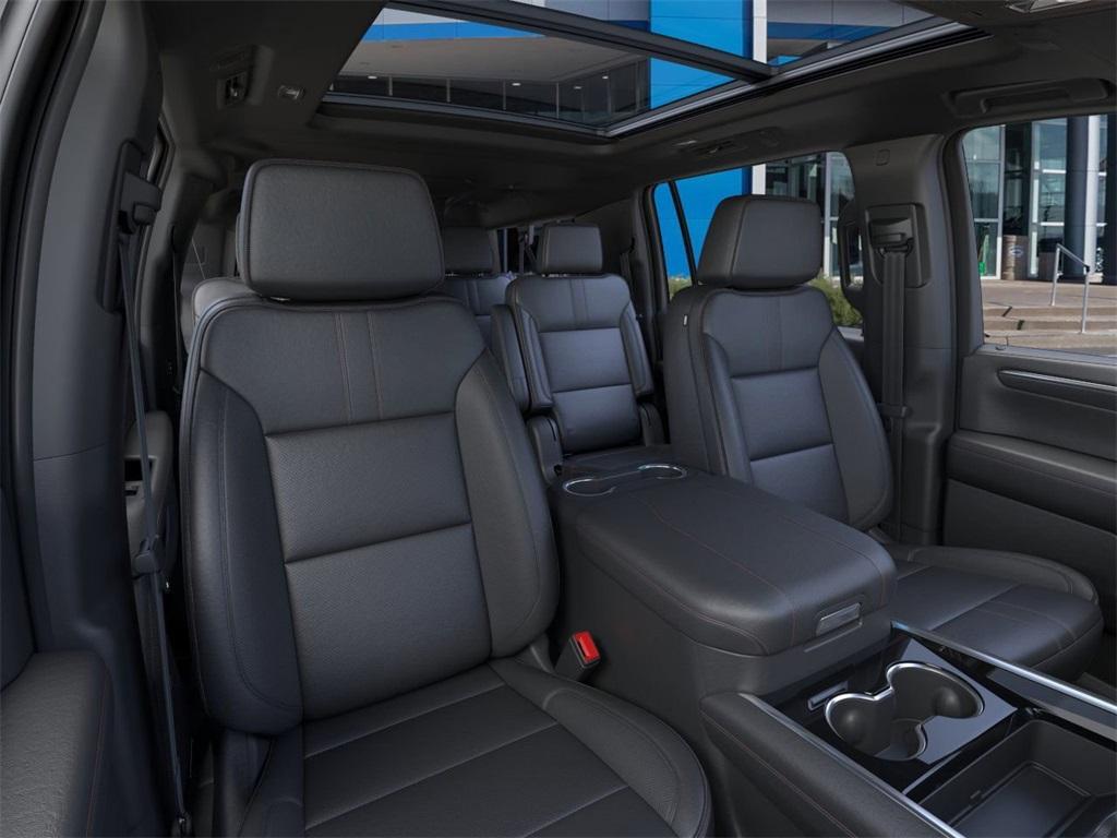 new 2025 Chevrolet Suburban car, priced at $78,095