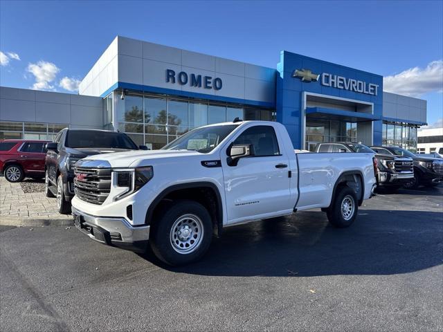 new 2025 GMC Sierra 1500 car, priced at $43,615