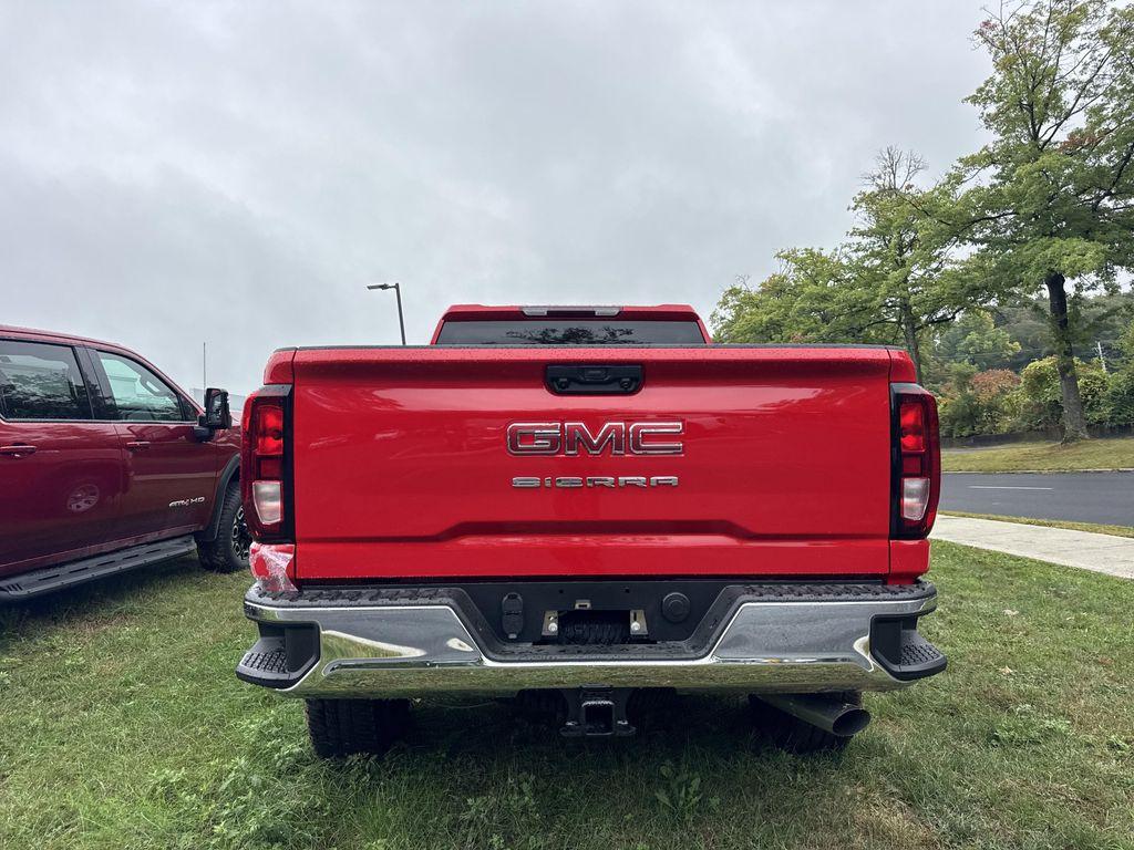 new 2025 GMC Sierra 3500 car, priced at $58,321