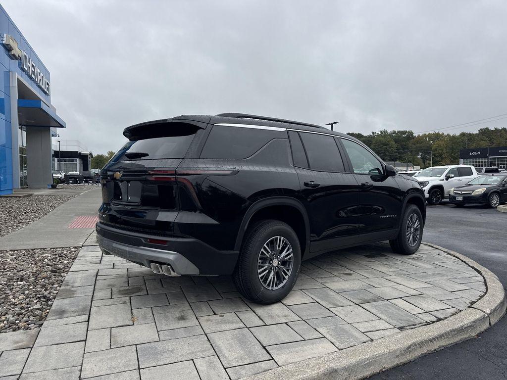 new 2026 Chevrolet Traverse car, priced at $44,695