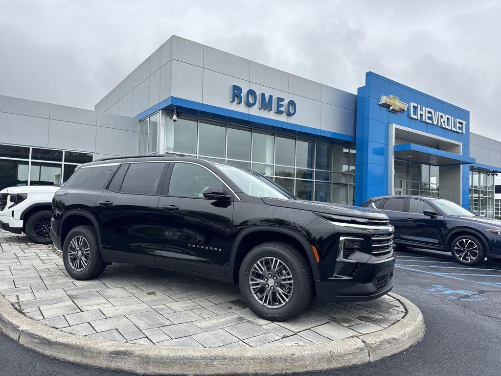 new 2026 Chevrolet Traverse car, priced at $44,695