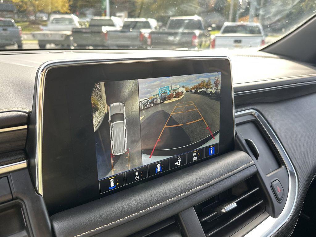 used 2022 GMC Yukon car, priced at $42,199