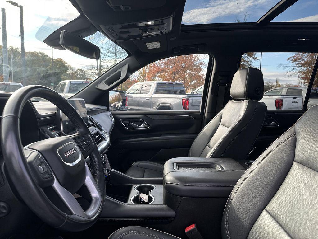 used 2022 GMC Yukon car, priced at $42,199