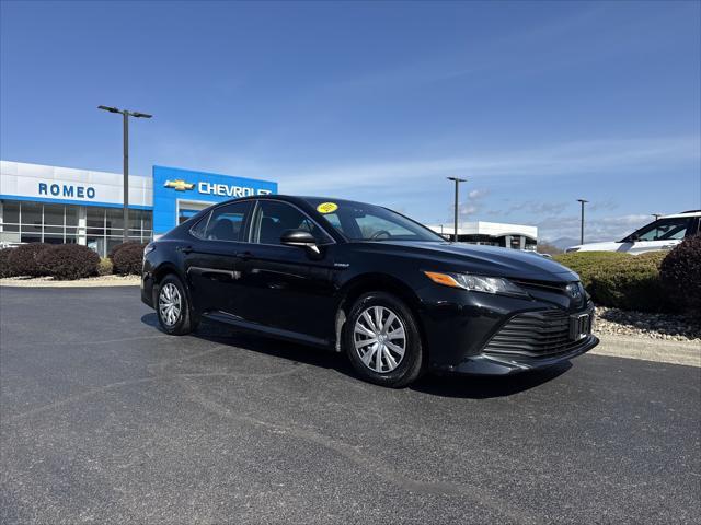 used 2018 Toyota Camry Hybrid car, priced at $17,999