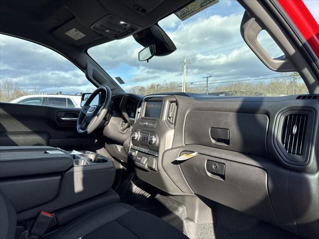 new 2025 GMC Sierra 1500 car, priced at $40,365