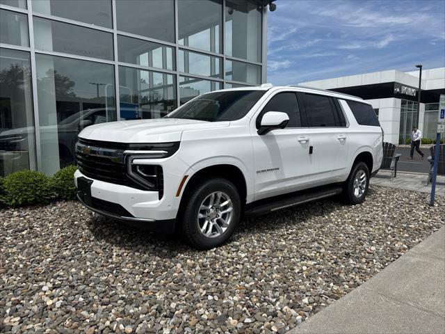 new 2025 Chevrolet Suburban car, priced at $67,195