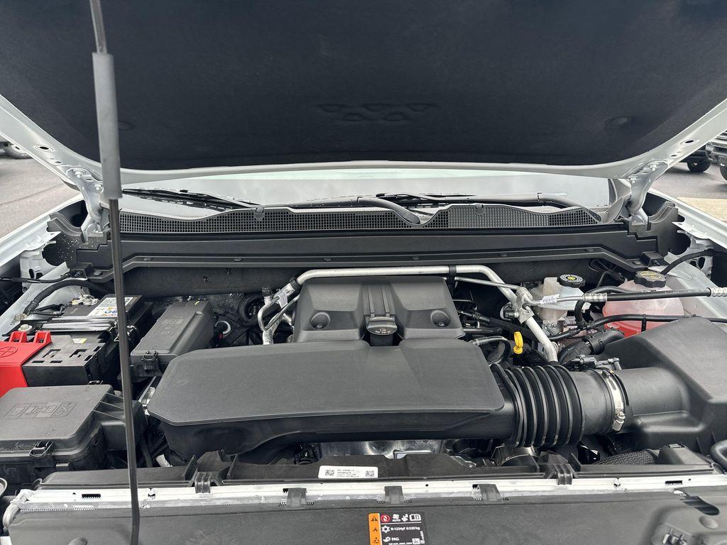 new 2025 GMC Canyon car, priced at $46,917