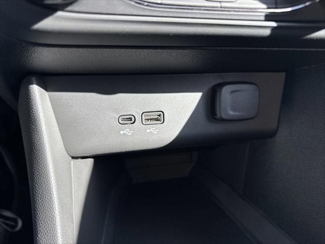 new 2025 Buick Encore GX car, priced at $23,171