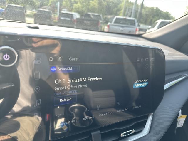 new 2025 Chevrolet Equinox car, priced at $32,490