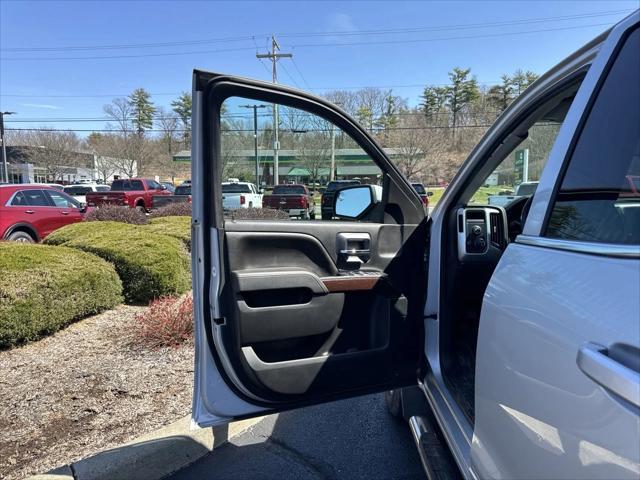 used 2014 GMC Sierra 1500 car, priced at $18,499