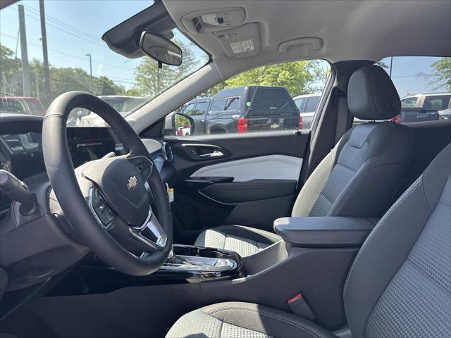 new 2025 Chevrolet Trax car, priced at $26,150