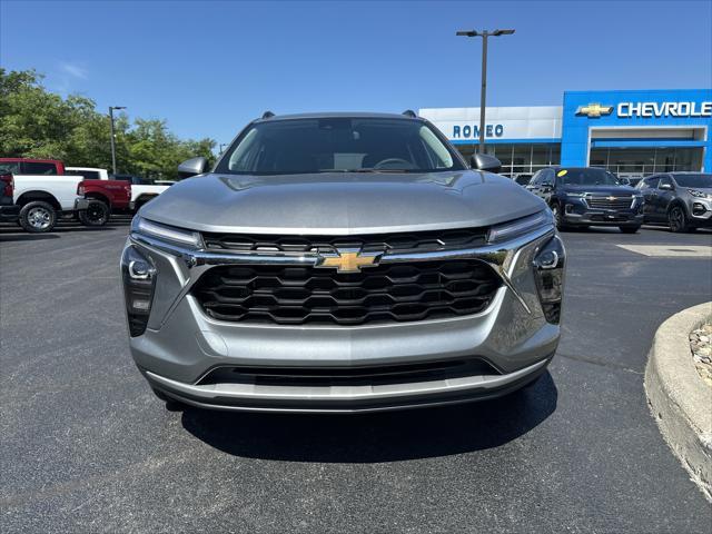 new 2025 Chevrolet Trax car, priced at $26,150