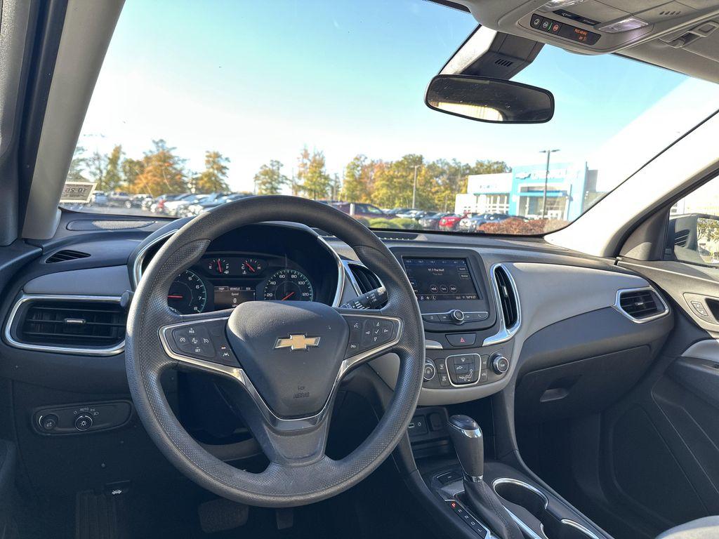 used 2021 Chevrolet Equinox car, priced at $14,999